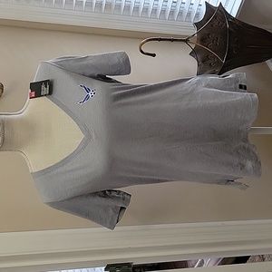 Under Armour Loose Licensed Air Force gray V neck short sleeve tee shirt M NEW…